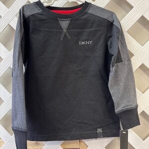 DKNY Child’s size 4 long sleeve NWT